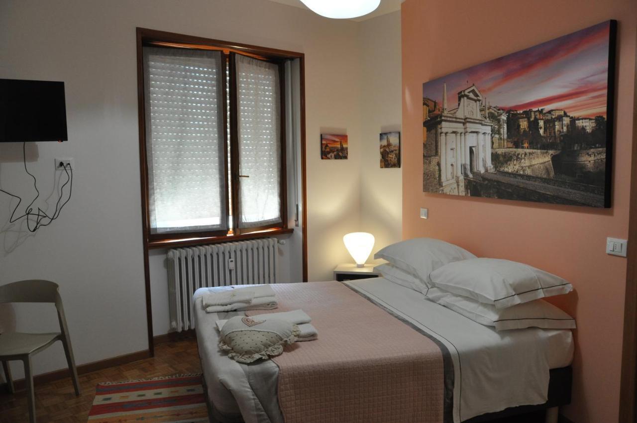 Citywalls Guest House Bergamo Exterior foto