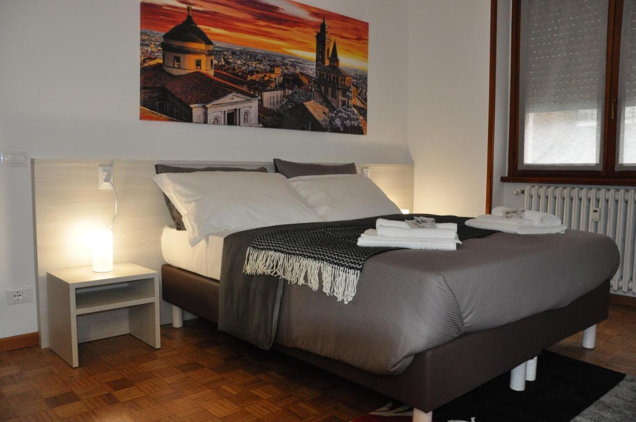 Citywalls Guest House Bergamo Exterior foto